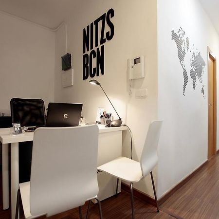Hostal Nitzs Bcn Барселона Экстерьер фото