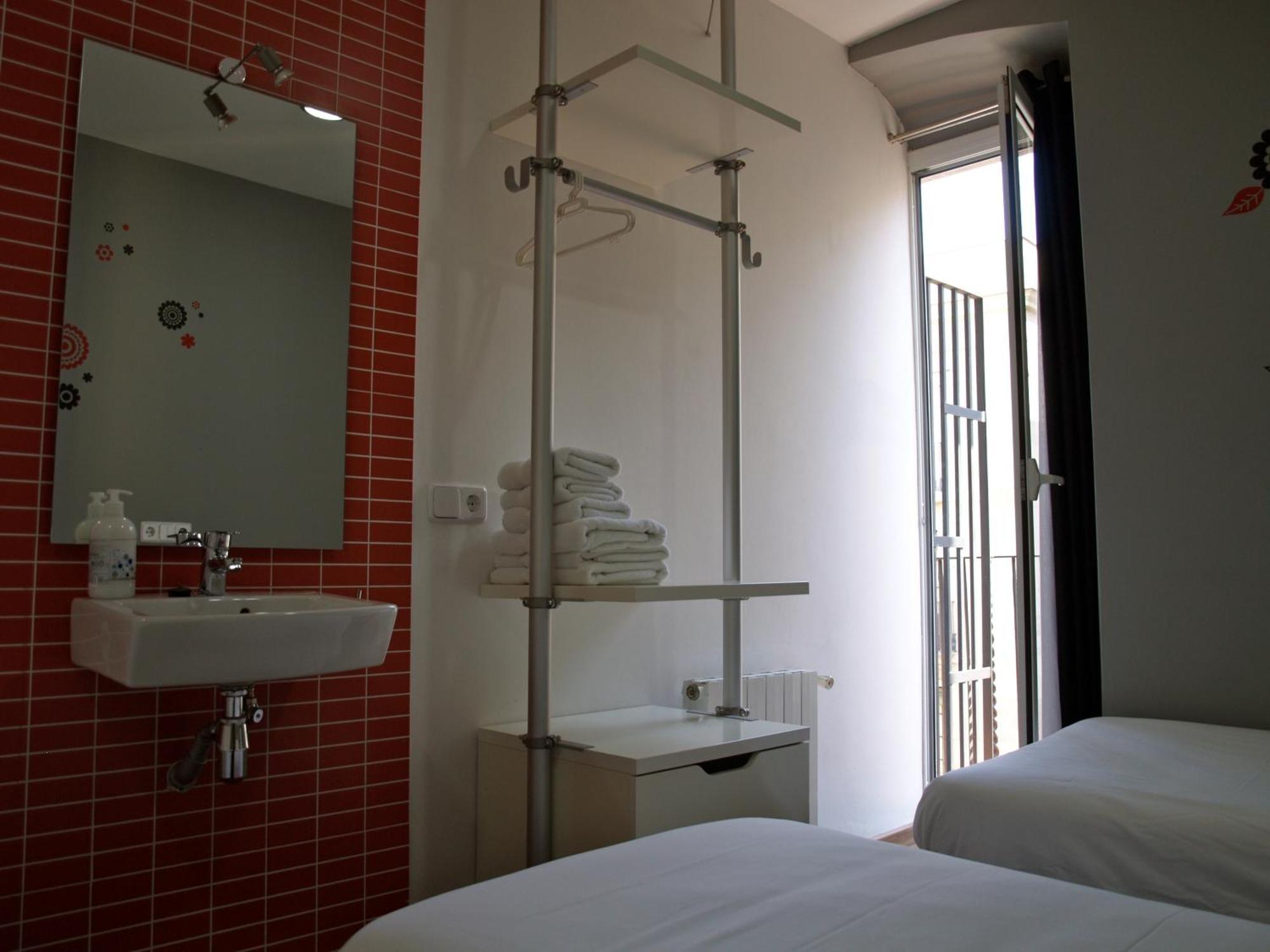Hostal Nitzs Bcn Барселона Экстерьер фото