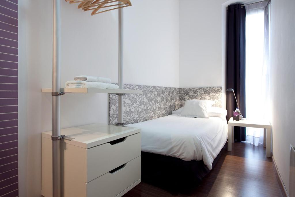 Hostal Nitzs Bcn Барселона Номер фото