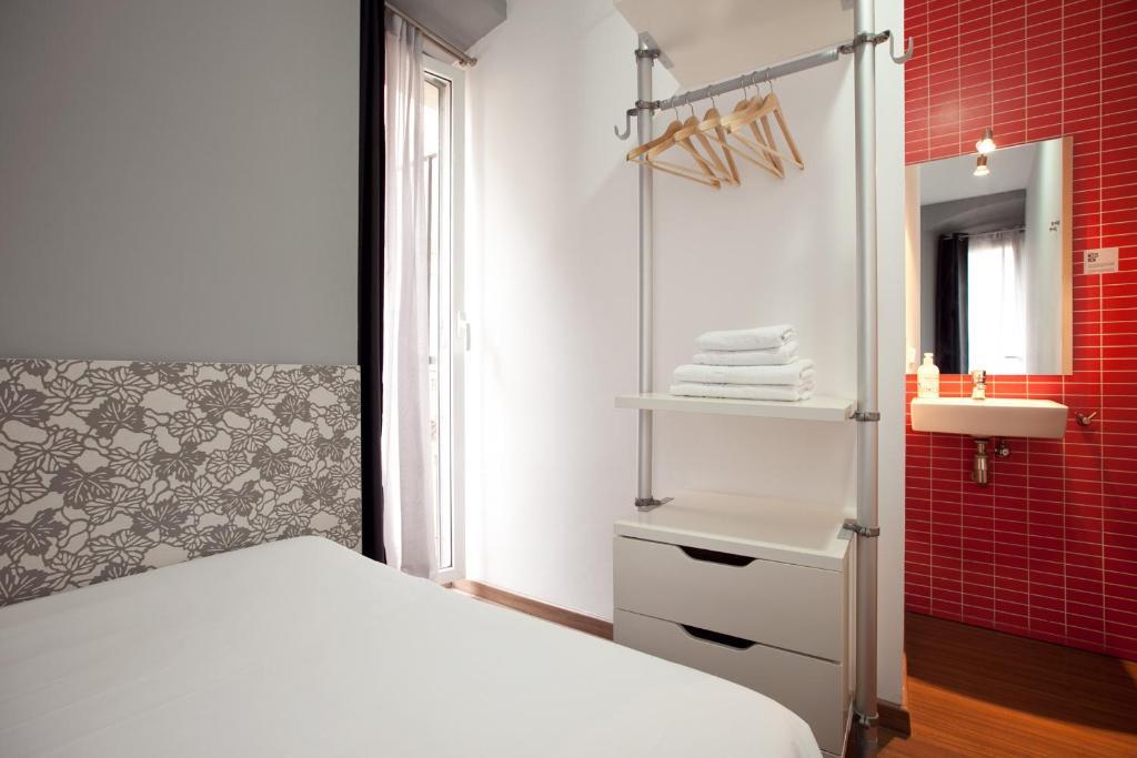 Hostal Nitzs Bcn Барселона Номер фото