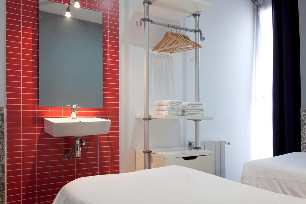 Hostal Nitzs Bcn Барселона Номер фото