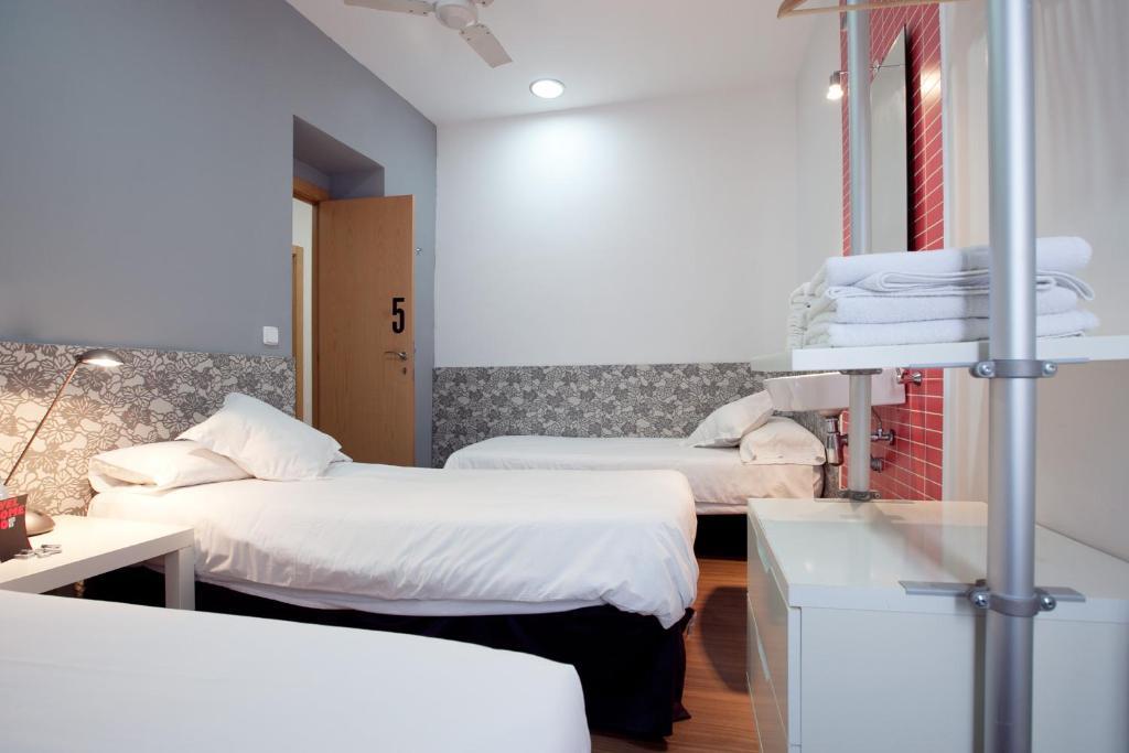 Hostal Nitzs Bcn Барселона Номер фото