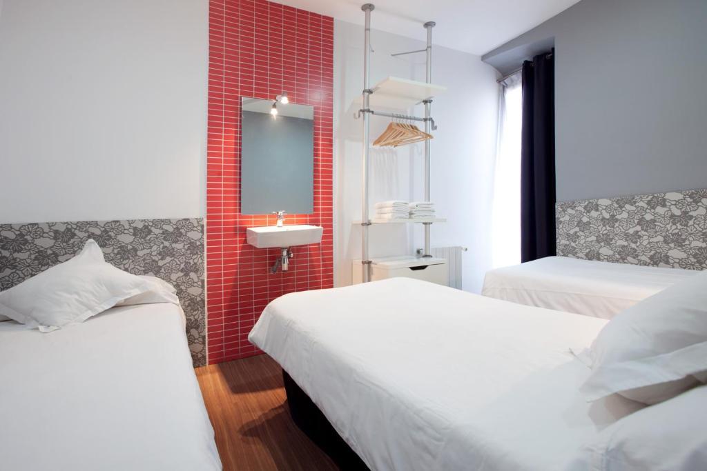 Hostal Nitzs Bcn Барселона Номер фото